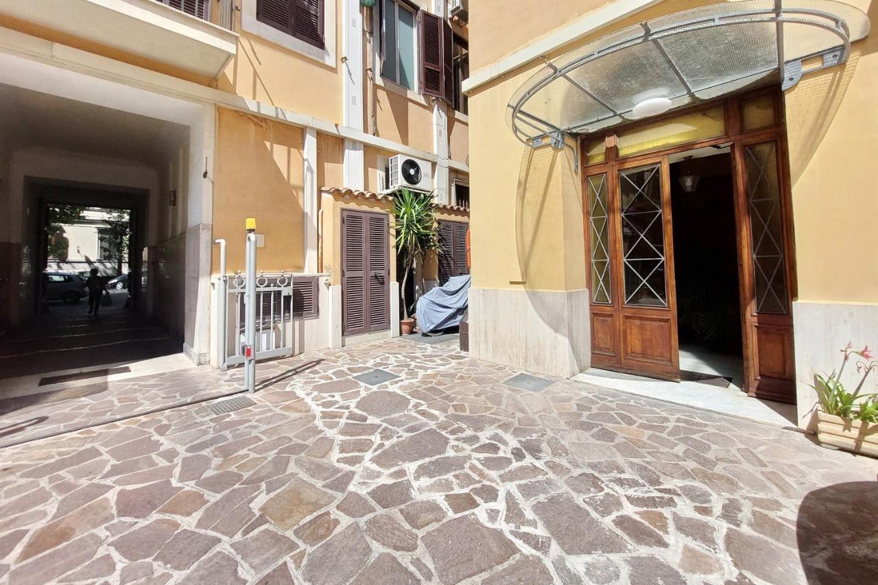 Divine Vatican View Apartment Rome Extérieur photo